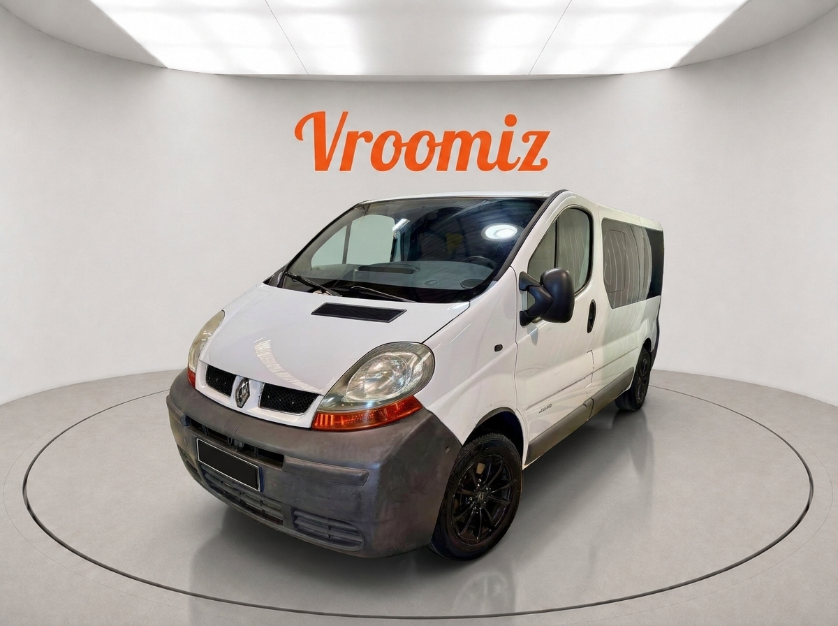 RENAULT Trafic
