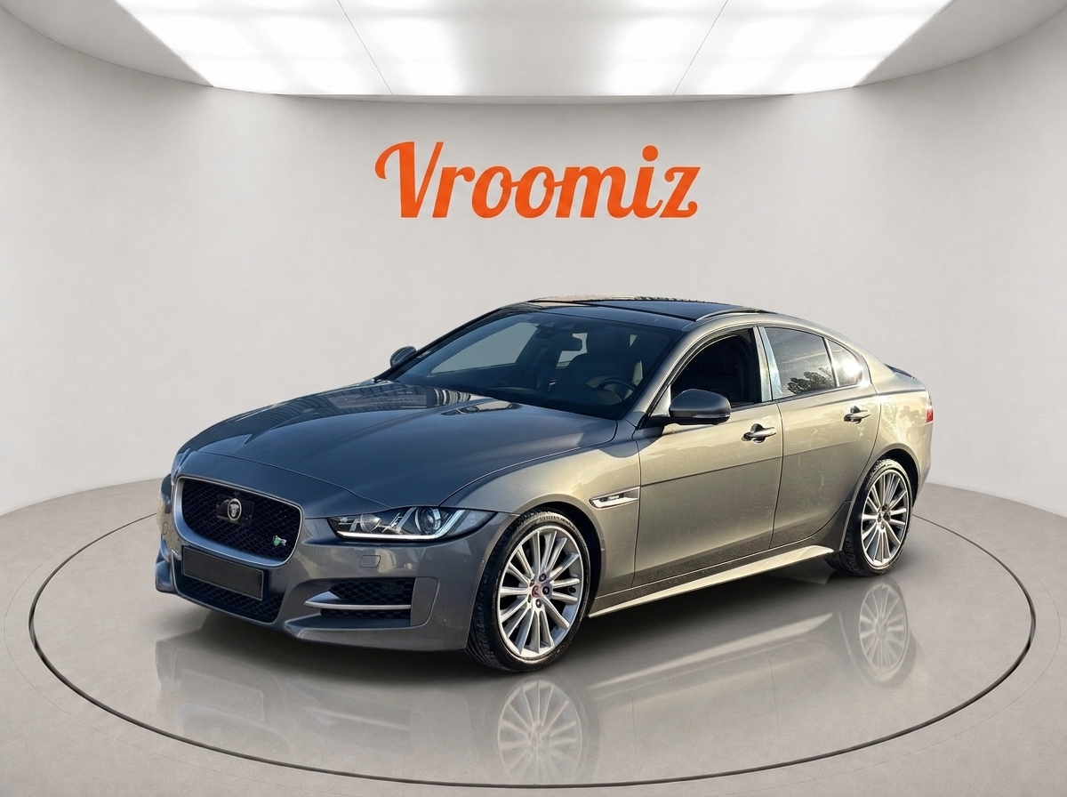 Jaguar XE