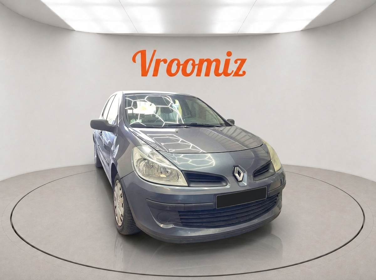 RENAULT Clio