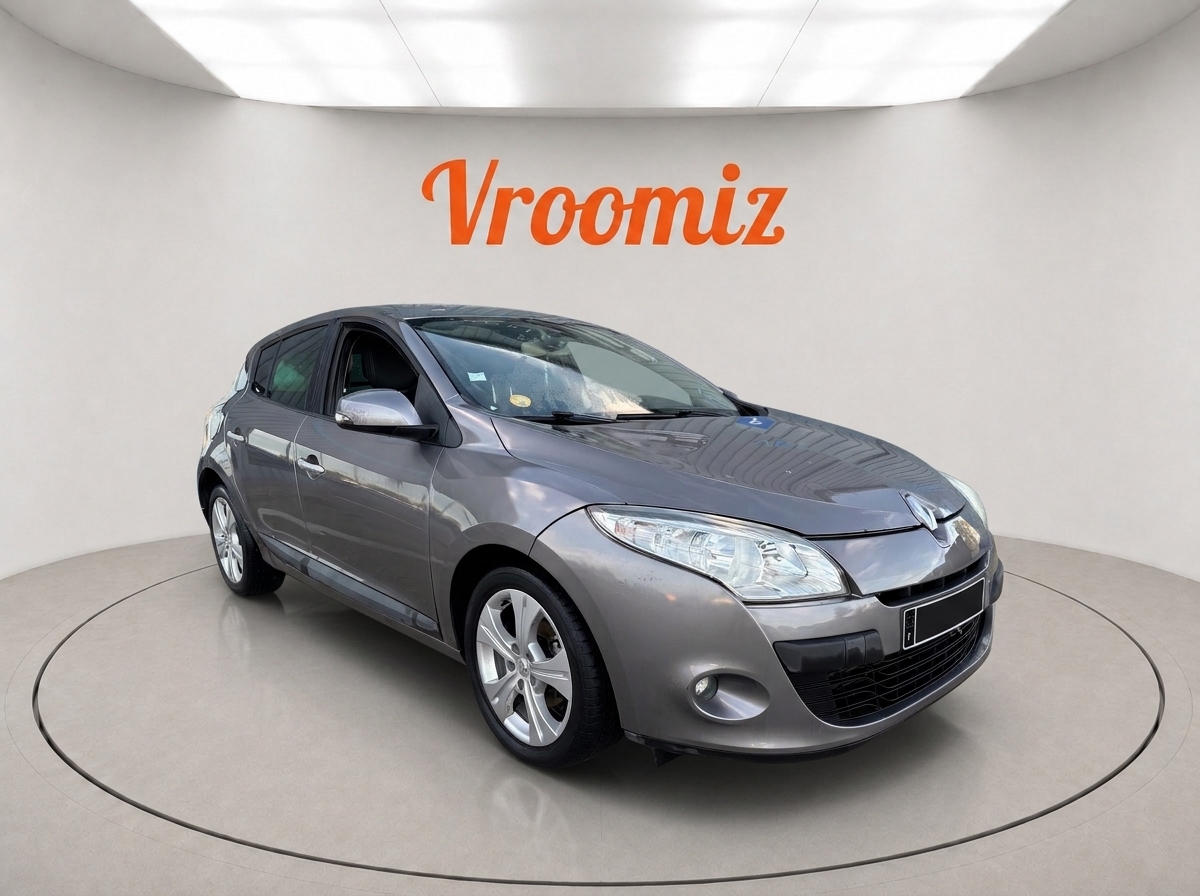 RENAULT Megane