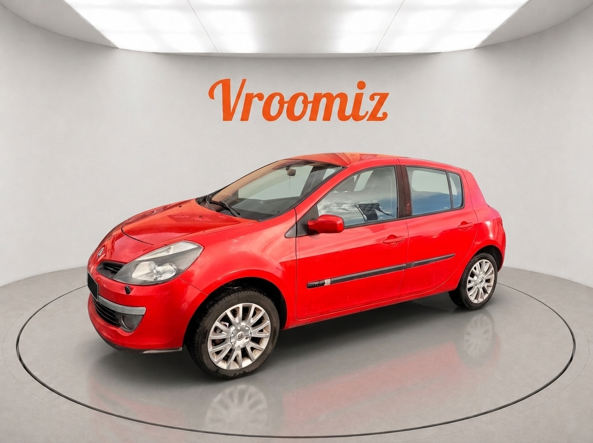 RENAULT Clio III