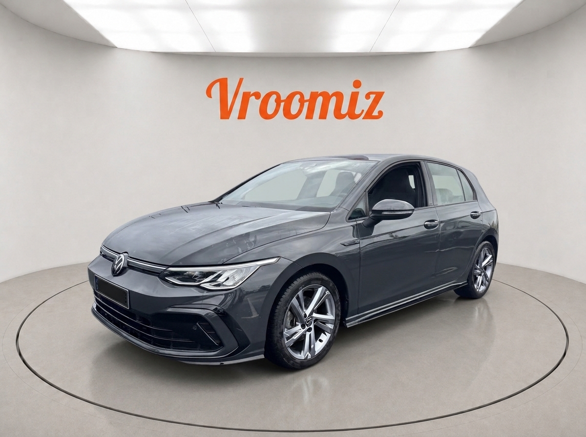 Volkswagen GOLF 8
