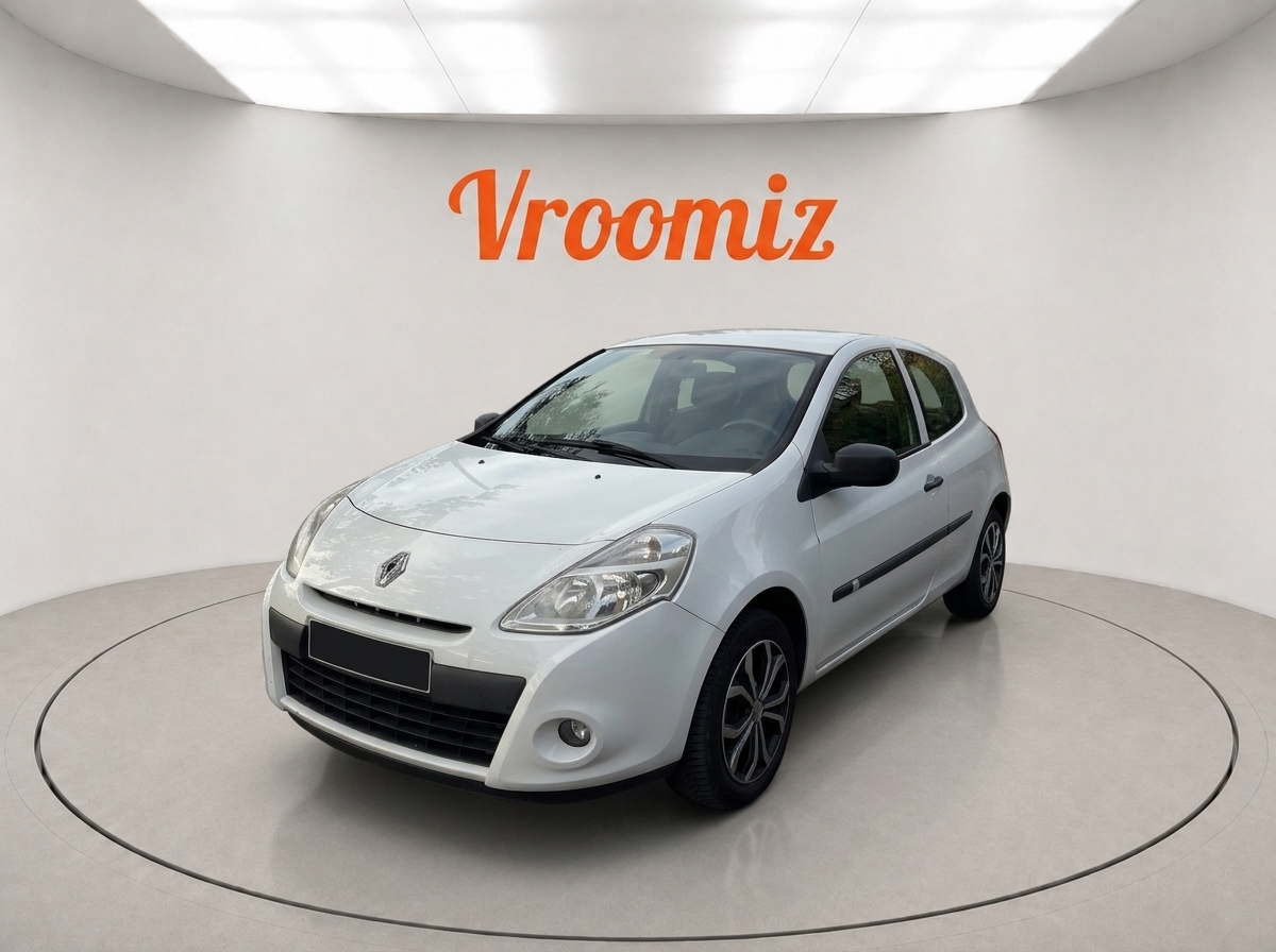 RENAULT Clio III