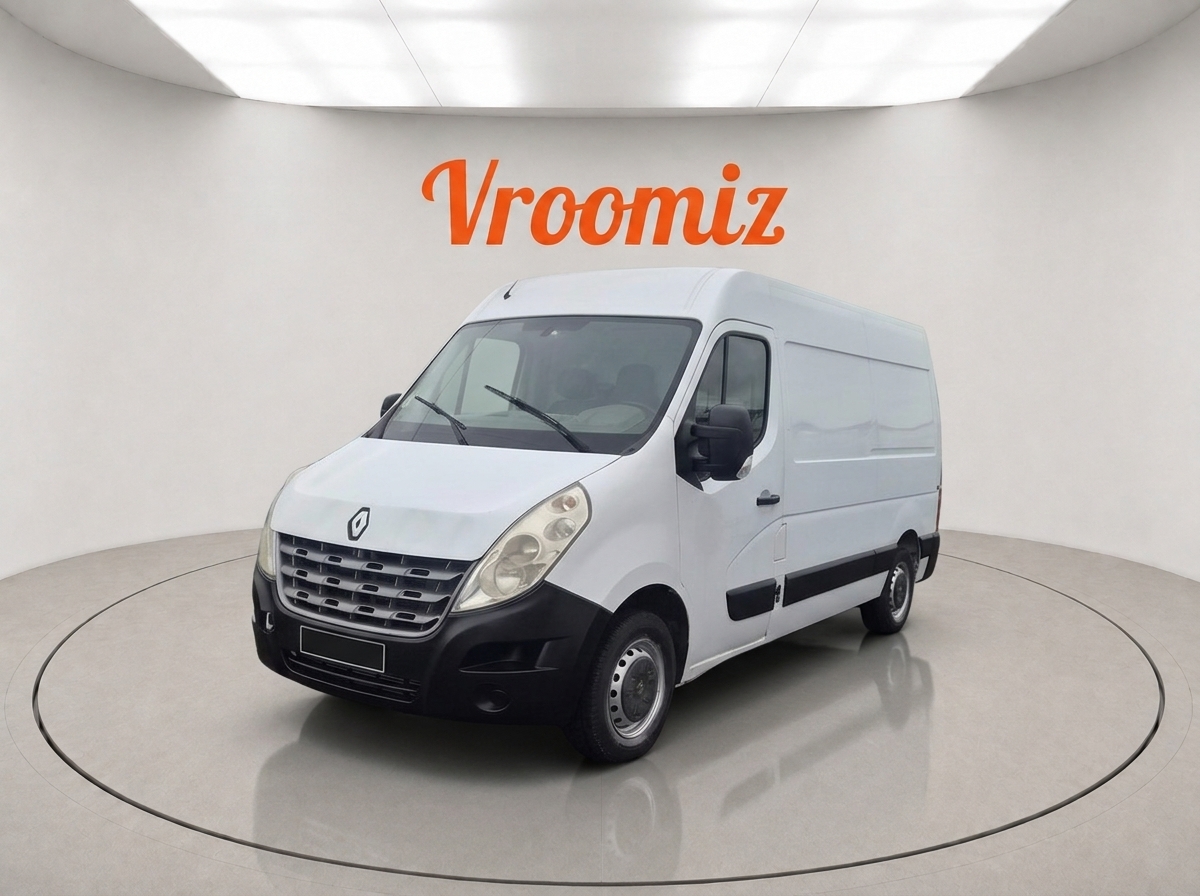 RENAULT Master