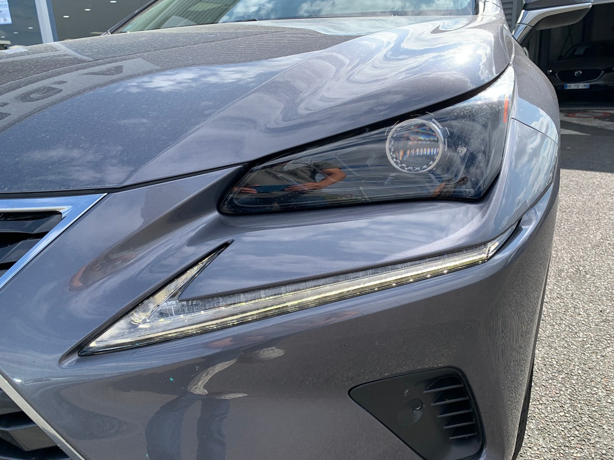 Lexus NX 300h 155 chevaux | Luxe | AWD | Caméra recul | Régulateur vitesse | GPS | Siéges chauffants