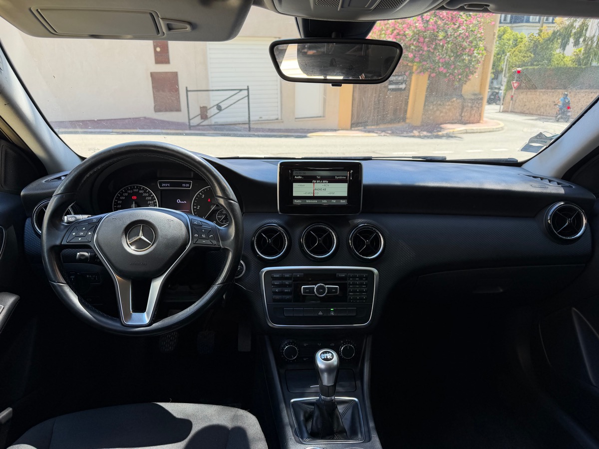 Mercedes Benz Classe A 160 1.5 CDi 90 CV / Clim / Jantes / Boite 6