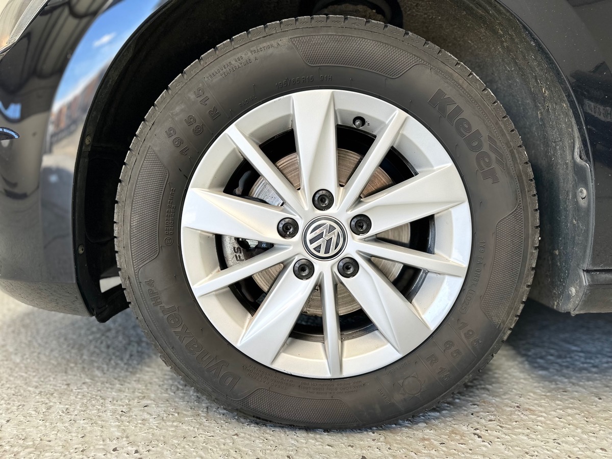 Volkswagen Golf VII 1.6 TDI 105 CONFORTLINE COURROIE DE DISTRIBUTION OK 01/2026 GARANTIE 12 MOIS