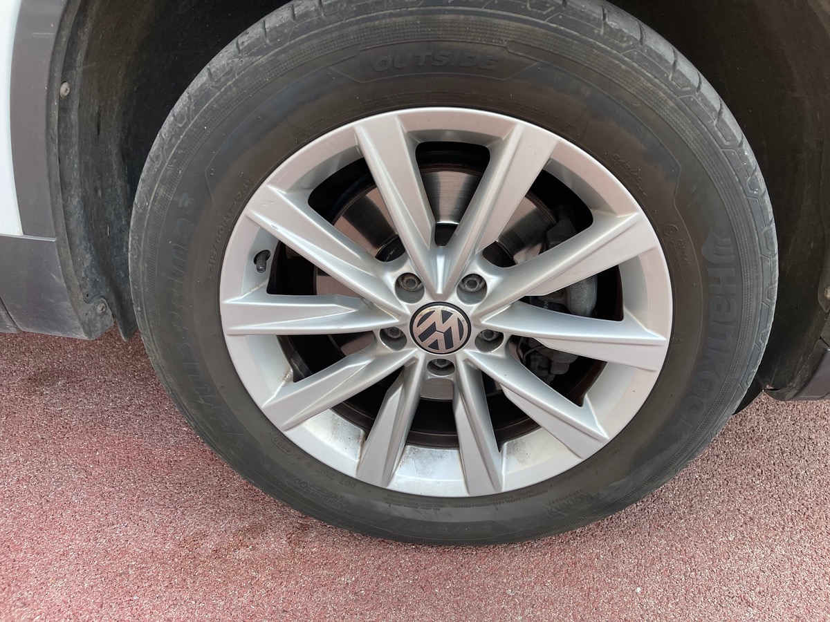 Volkswagen Tiguan 2.0tdi Phase 2 110CV CARAT/TOIT