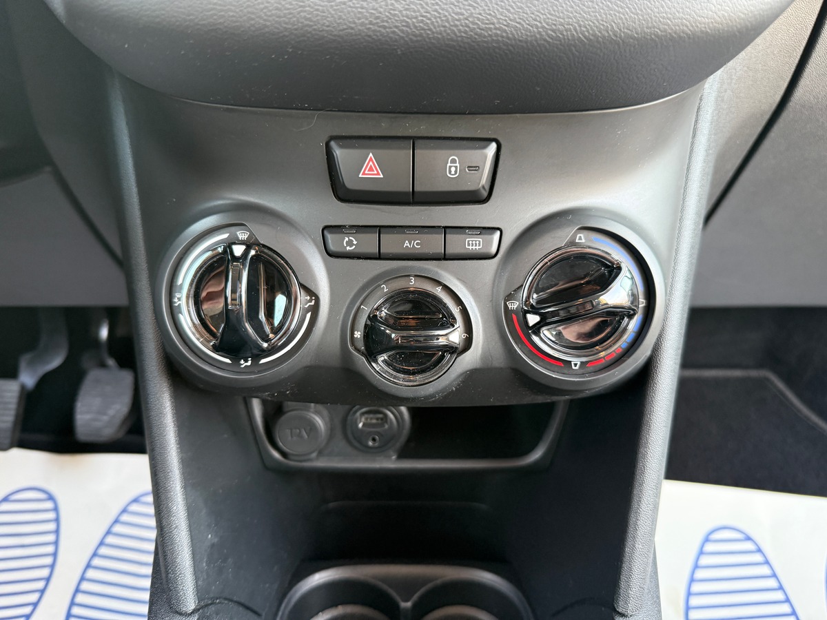 Peugeot 208 AFFAIRE 1.6 BLUEHDI 100 PACK CLIM NAV - TVA RÉCUPÉRABLE