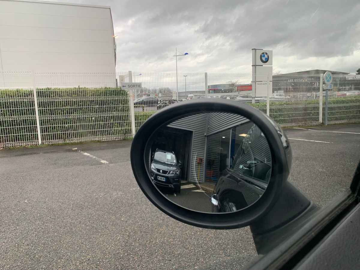 Mini Minicooper 136 chevaux | Chili | Pack Connected Navigation | Volant Sport gainé cuir MINI Yours