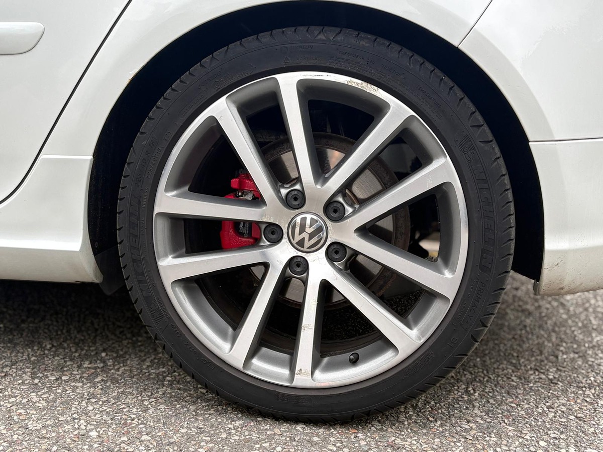 Volkswagen Golf GTI - 2.0 230cv - Edition 60 - Joer Lëtzebuerg