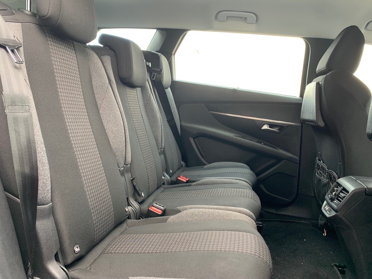 Peugeot 5008 130 ch | 7 Places | Active Pack