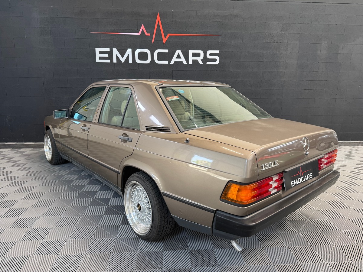 MERCEDES 190 E 2.0 122CV BVM5 W201