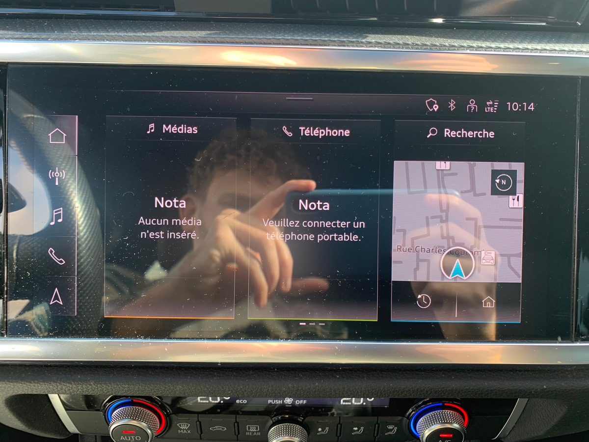 Audi Q3 Sportback 150 ch | S-Line | Caméra de recul | Apple car Play | Coffre assisté électriquement