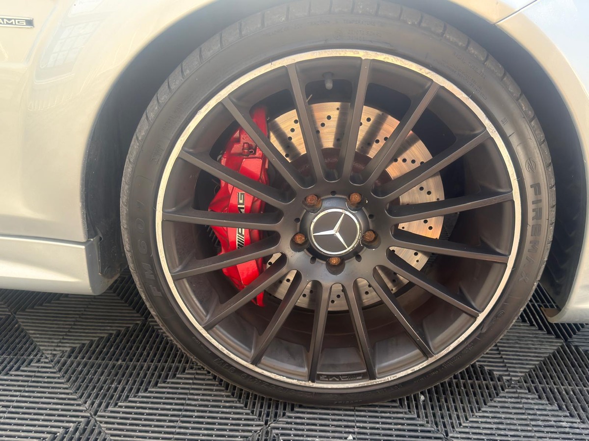 MERCEDES CLASSE C 63 AMG  Pack PP