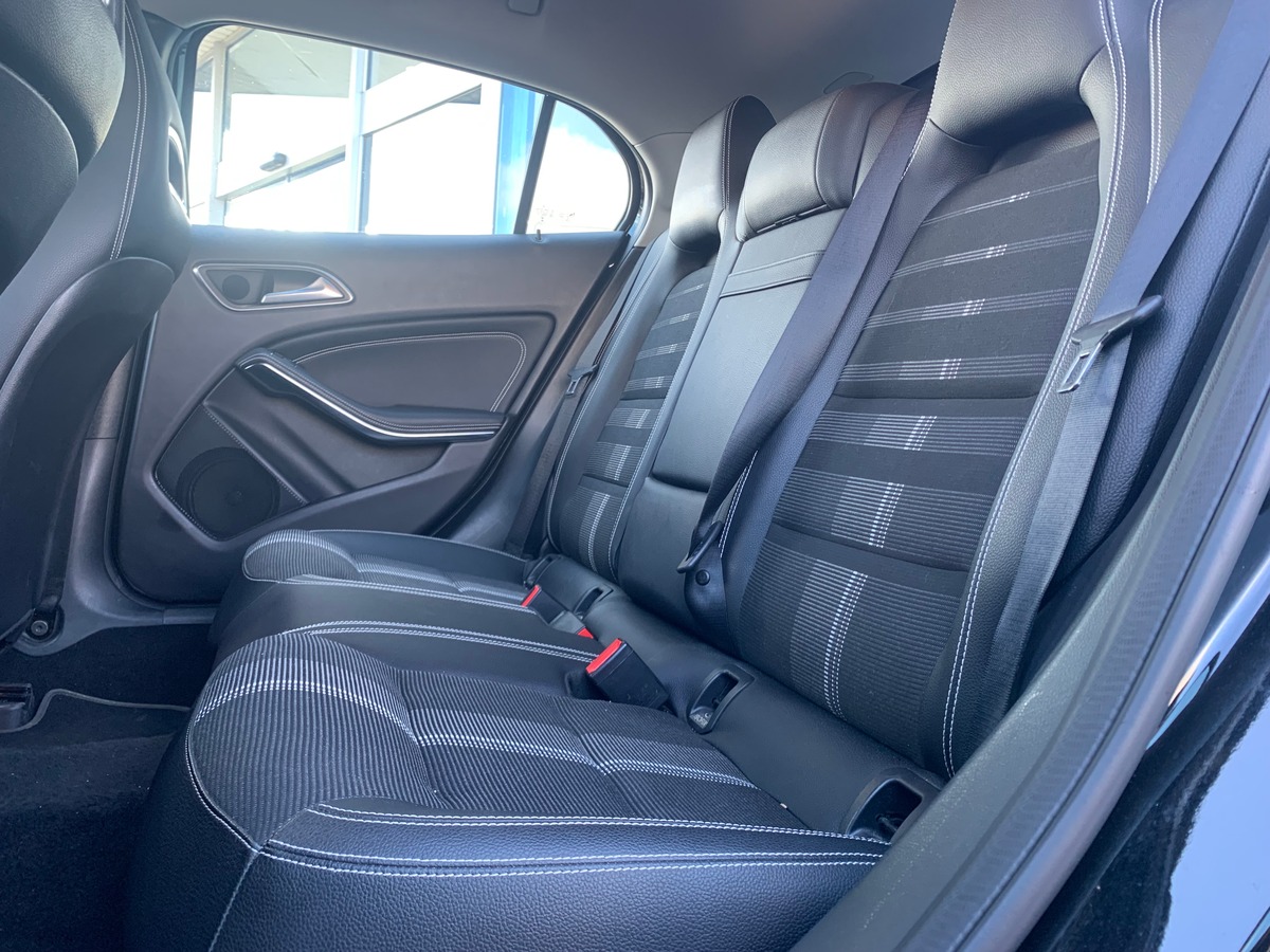 Mercedes-Benz GLA 136 | Sensation | Caméra recul | Régulateur vitesse | Siéges chauffants électrique