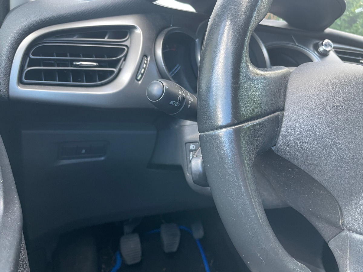 Citroën C3 1.2 Puretech 82 ch Version Fell Edition - Courroie Neuve avec Historique Complet