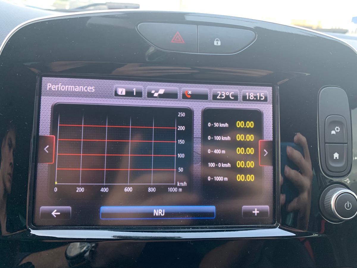 RENAULT Clio IV RS TROPHY | Caméra de recul | Stage 1 | Régulateur | GPS | Echappement Akrapovic