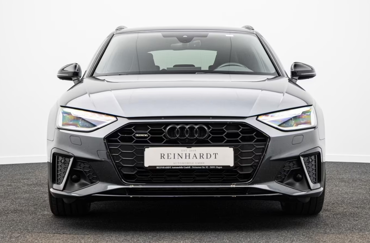 Audi A4 Avant V 45 TFSI 265ch S line quattro S tronic 7 Bang&Olufsen Pack compétition Caméra 360