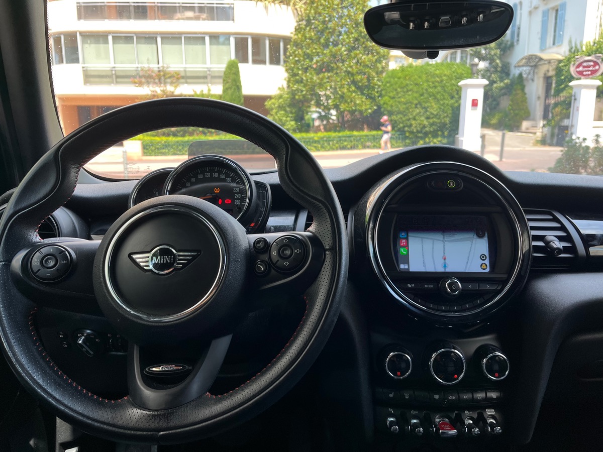 Mini Mini Cooper s 192 CV PACK JCW / TOIT OUVRANT / 5 PORTES / JANTES NOIRES/ Carplay