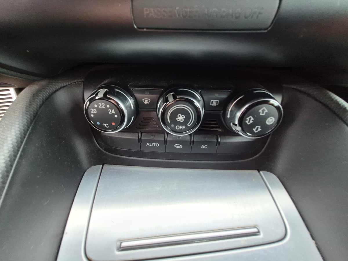 Audi TT 1.8 TFSI 160 S LINE