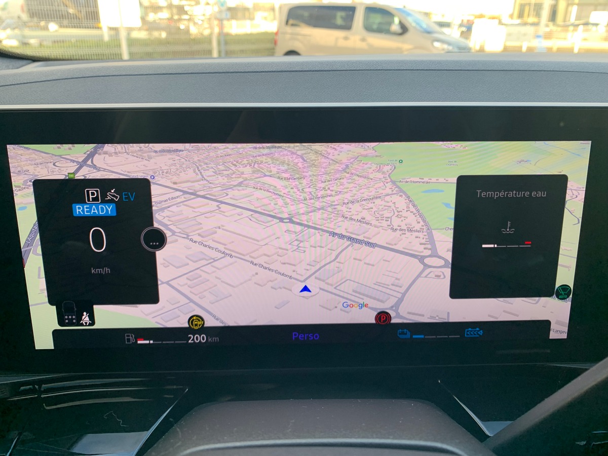 RENAULT Espace 200 | E-TECH | Esprit Alpine | 7 Places | Caméra de recul | Pack Advanced Driving