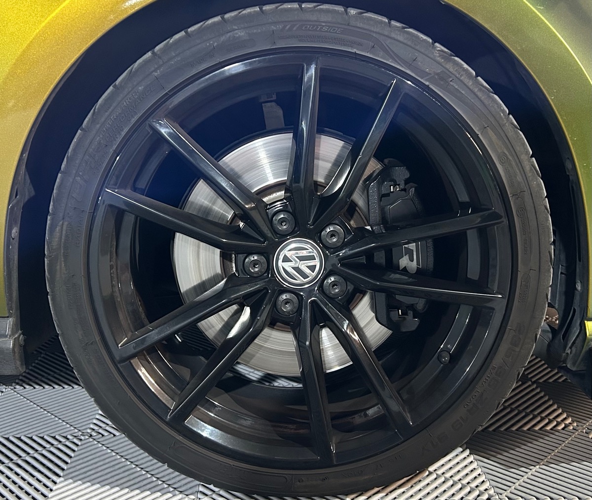 Volkswagen Golf 7R 2.0 300