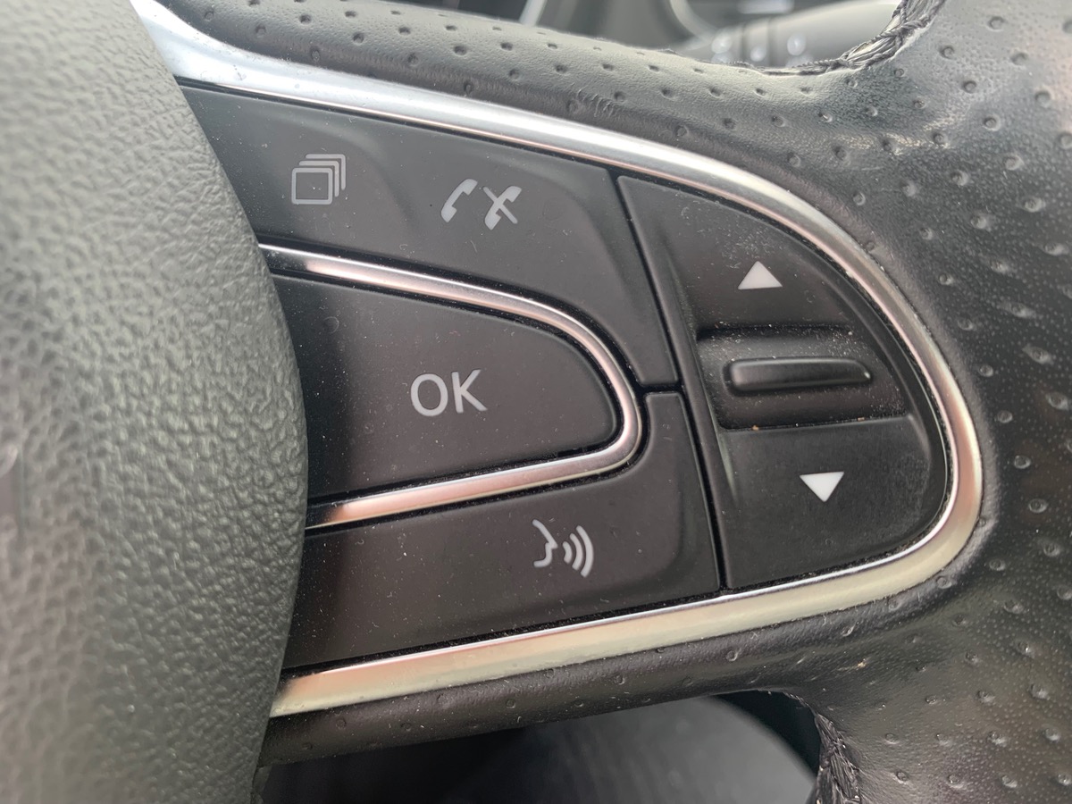 RENAULT Grand Scenic 160 | INITIALE PARIS | 7 places | Toit Panoramique | Caméra recul | PHARES LED