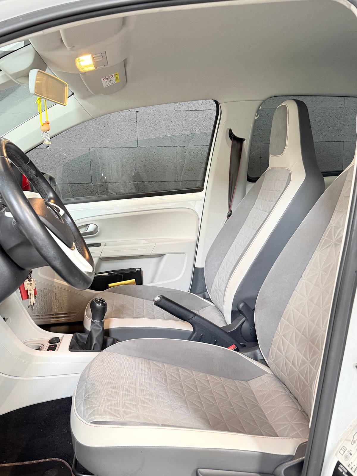 Volkswagen Up! BEAT AUDIO 5p