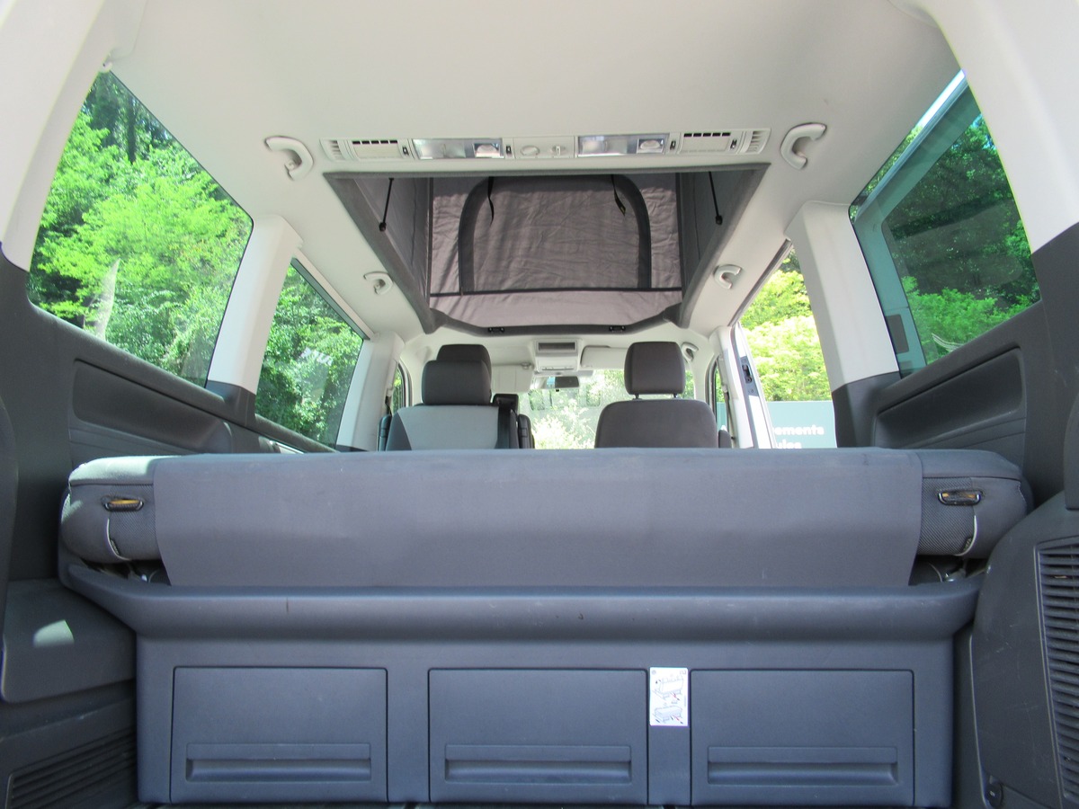 Volkswagen Multivan T5 2.0 TDI 140 TOIT RELEVABLE