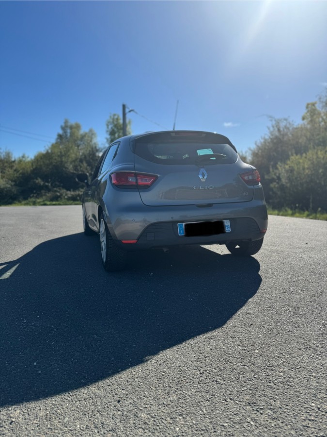 RENAULT Clio IV 90 ch | Business | GPS | Régulateur de vitesse | Climatisation | Radar de recul