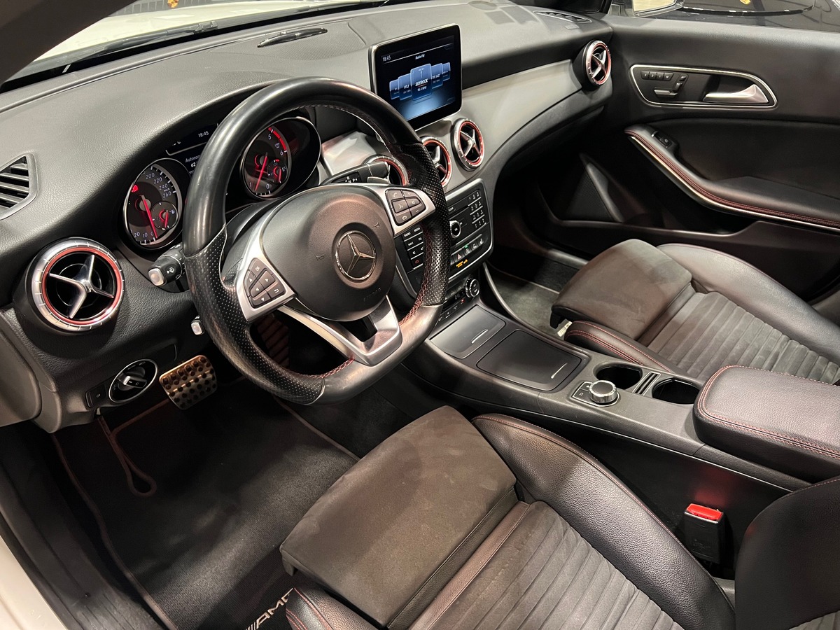 Mercedes-Benz CLA SHOOTING BRAKE 220 D 177 ch FASCINATION AMG 4MATIC 7G-TRONIC