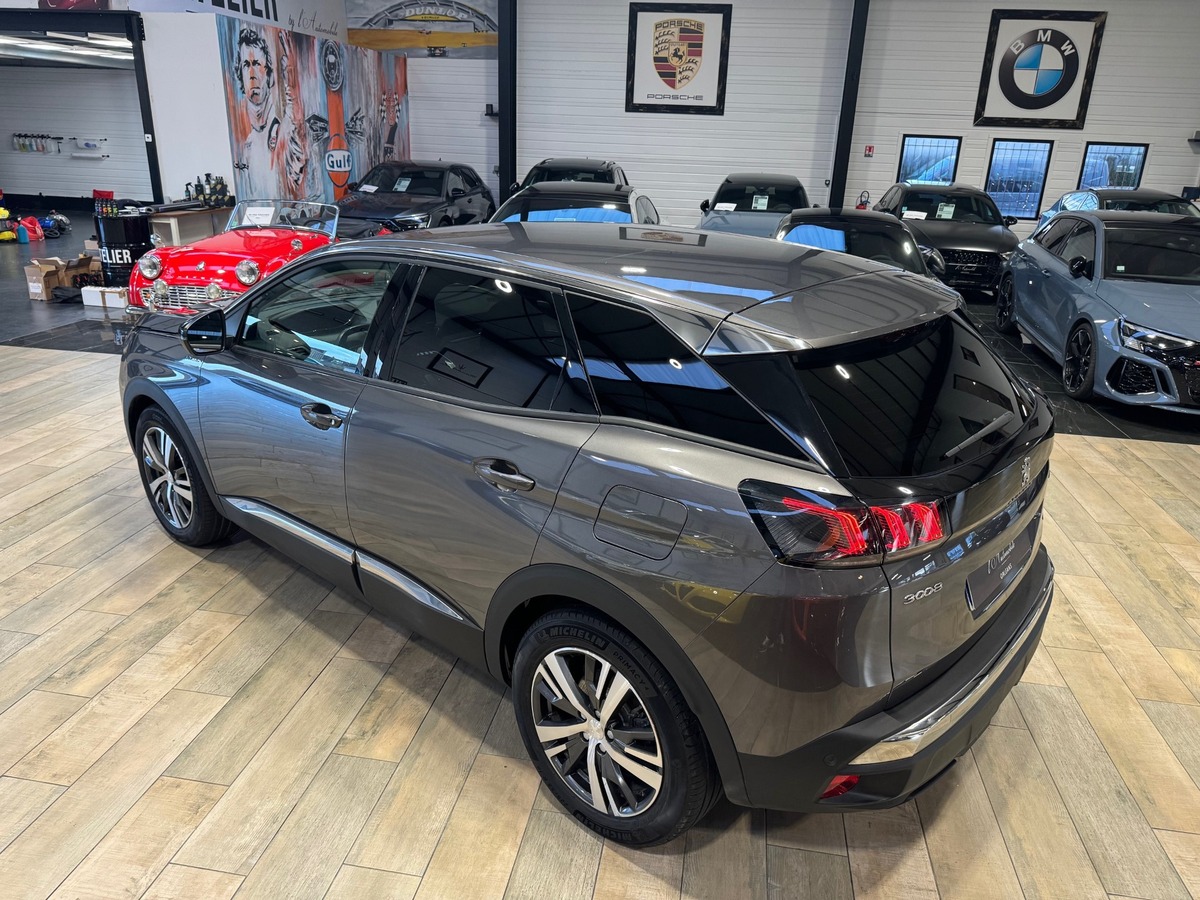 Peugeot 3008 Hybrid 225 e-EAT8 II Phase 2 Pack Allure 1