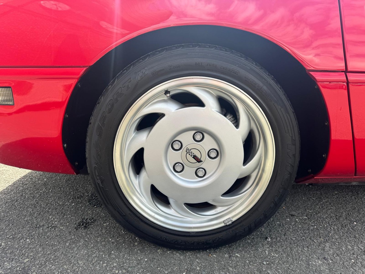 Chevrolet Corvette C4 5.7 Cabriolet boite automatique
