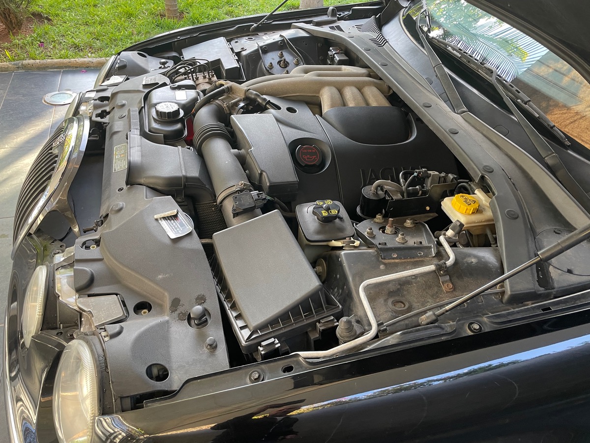 Jaguar S-Type 3.0 V6 (243 ch)