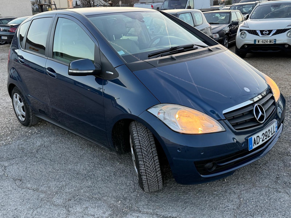 Mercedes-Benz Classe A W169 Phase 2 5P 160 CDi 2.0 CDi 82 cv
