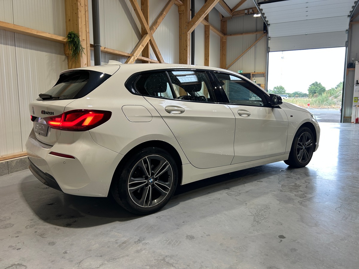 Bmw 118 i 1.5 i DCT7 140 cv - BVA - GARANTIE