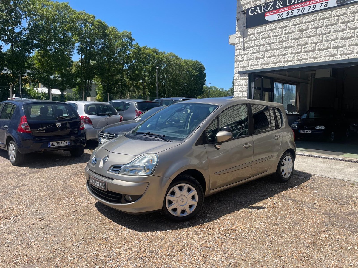 RENAULT Grand Modus