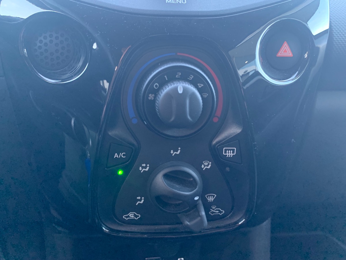 Peugeot 108 72 ch | Style | Régulateur de vitesse | Climatisation | Kit mains libres Bluetooth