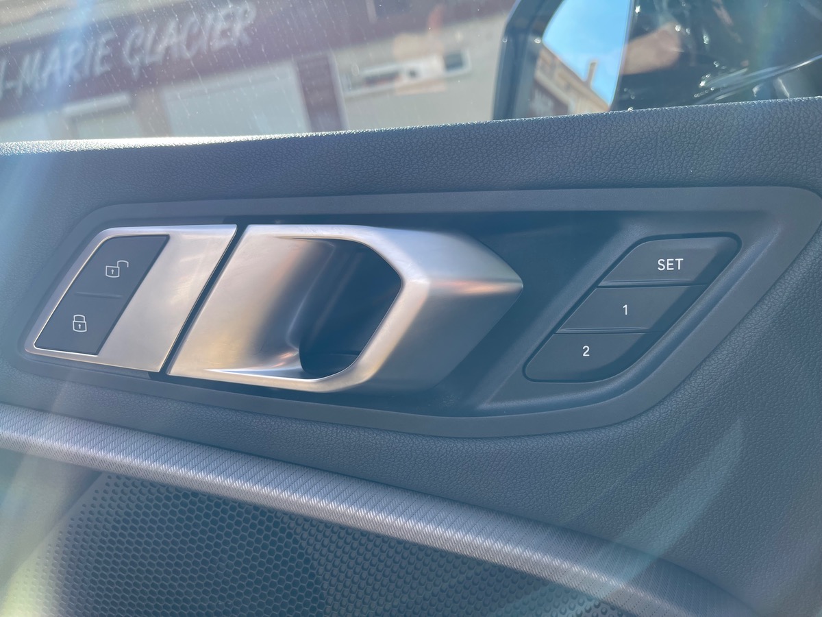 Bmw Série 2 218 D 2.0 150 CV / Pack M / Toit ouvrant / Pack Black / Garantie BMW/ VF