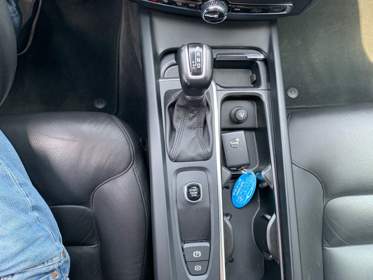 Volvo V60 150 ch | Business Excecutive | Caméra recul | Apple car Play | Cuir | Régulateur vitesse