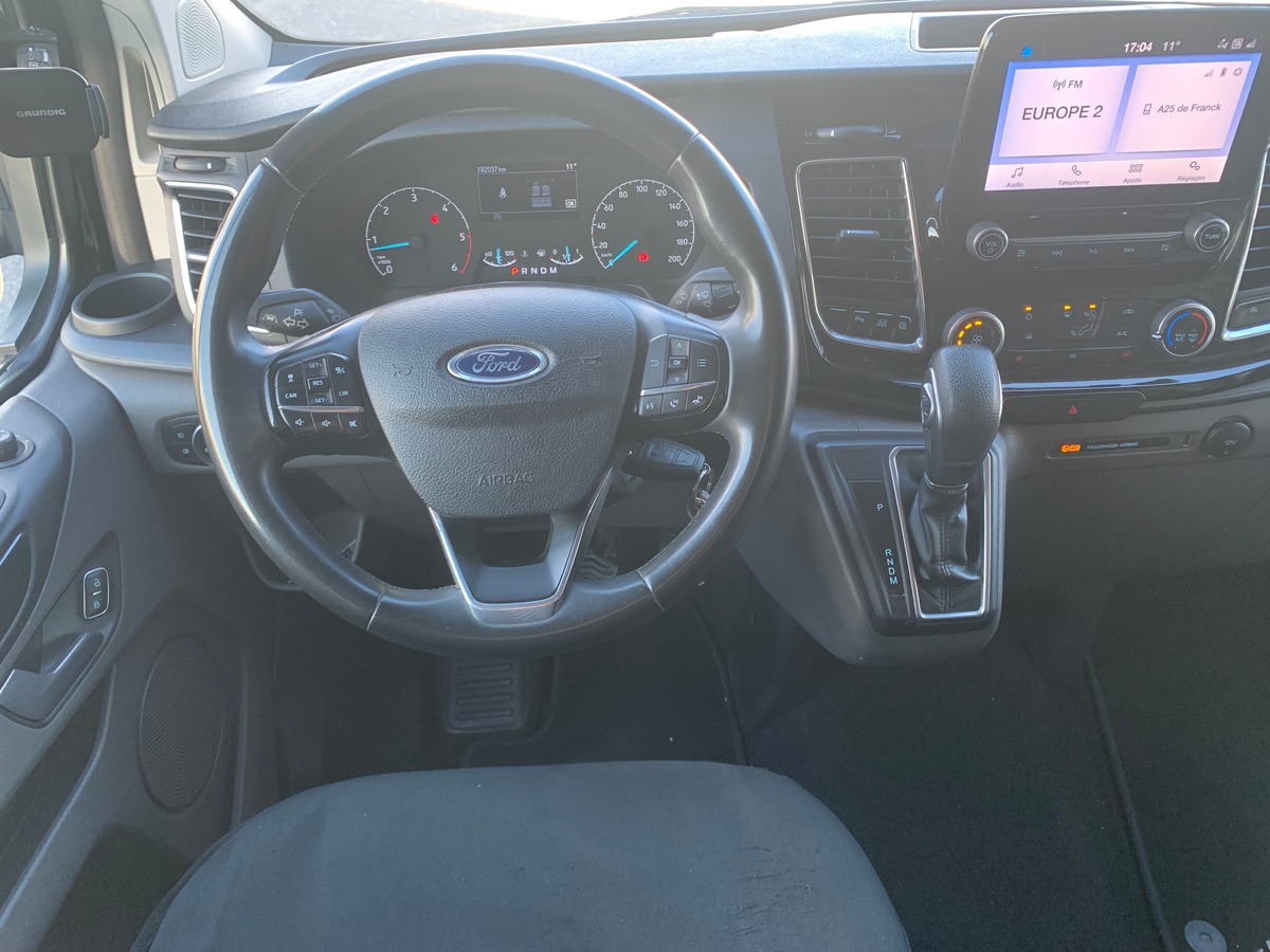 Ford TRANSIT CUSTOM 170 ch | 5 Places | TVA Récupérable