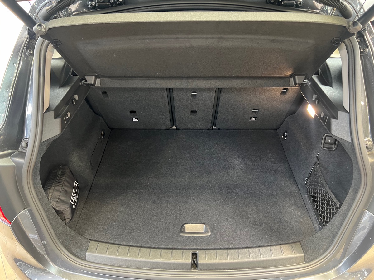 Bmw Série 2 ActiveTourer (F45) 216i 109 ch Finition SPORT