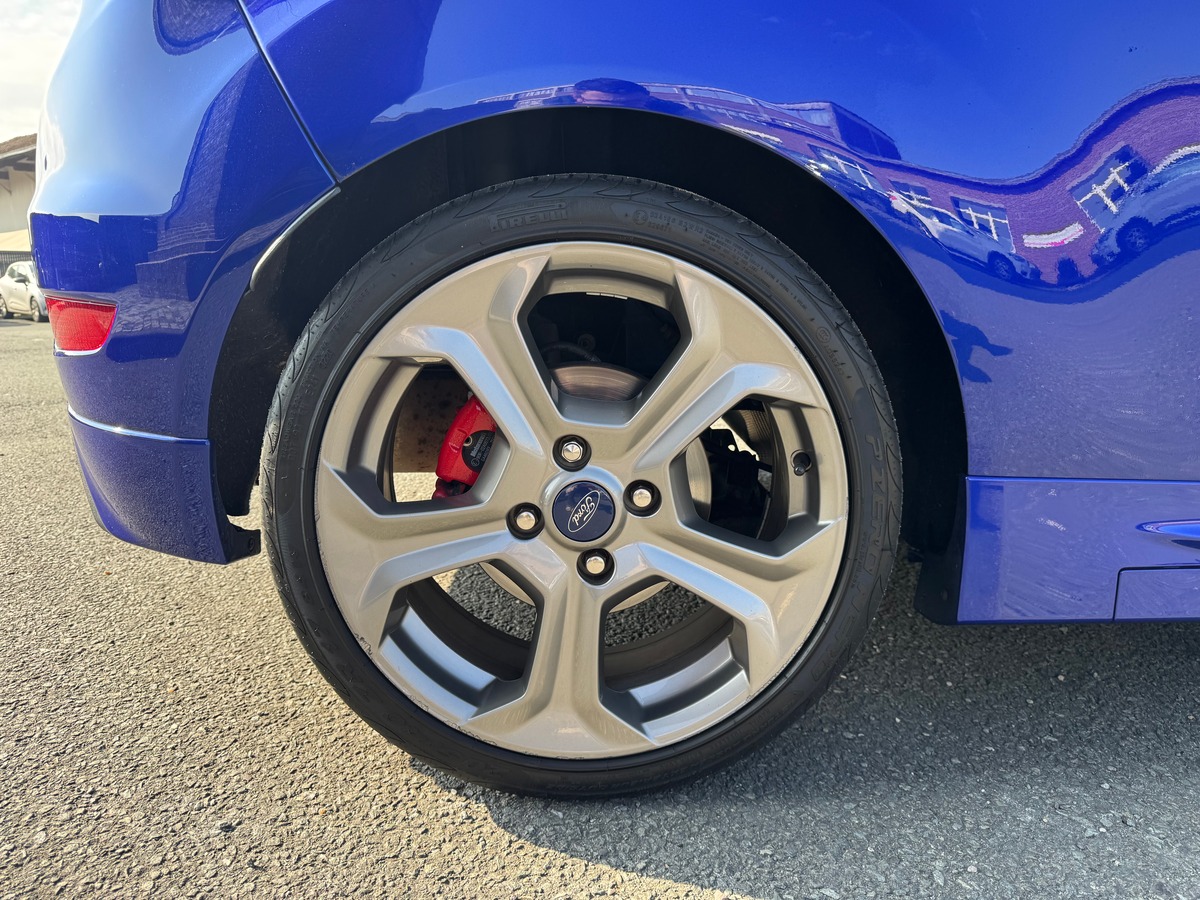 Ford Fiesta ST 1.6 Ecoboost 182 Pack Performance Pack hiver