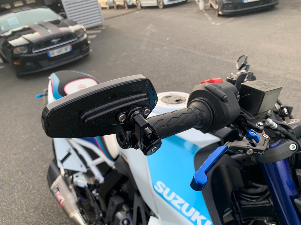 Suzuki GSX800 Dernière révision constructeur à 1131 kms en 03/2025