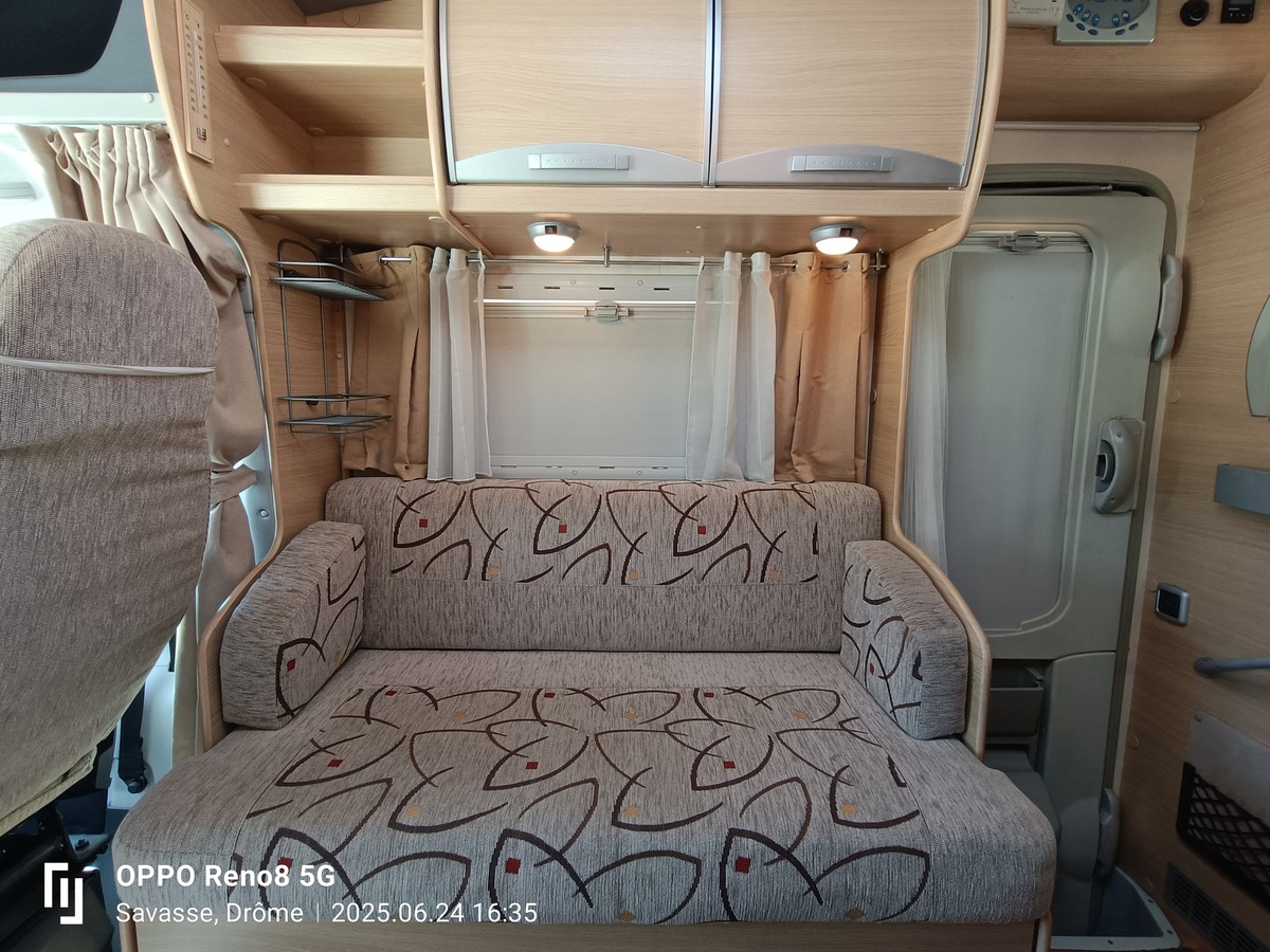 ROLLER TEAM GRANDUCA 255P FIAT DUCATO 2.3 JTD 130 CV + MOTO 125CC BENELLI