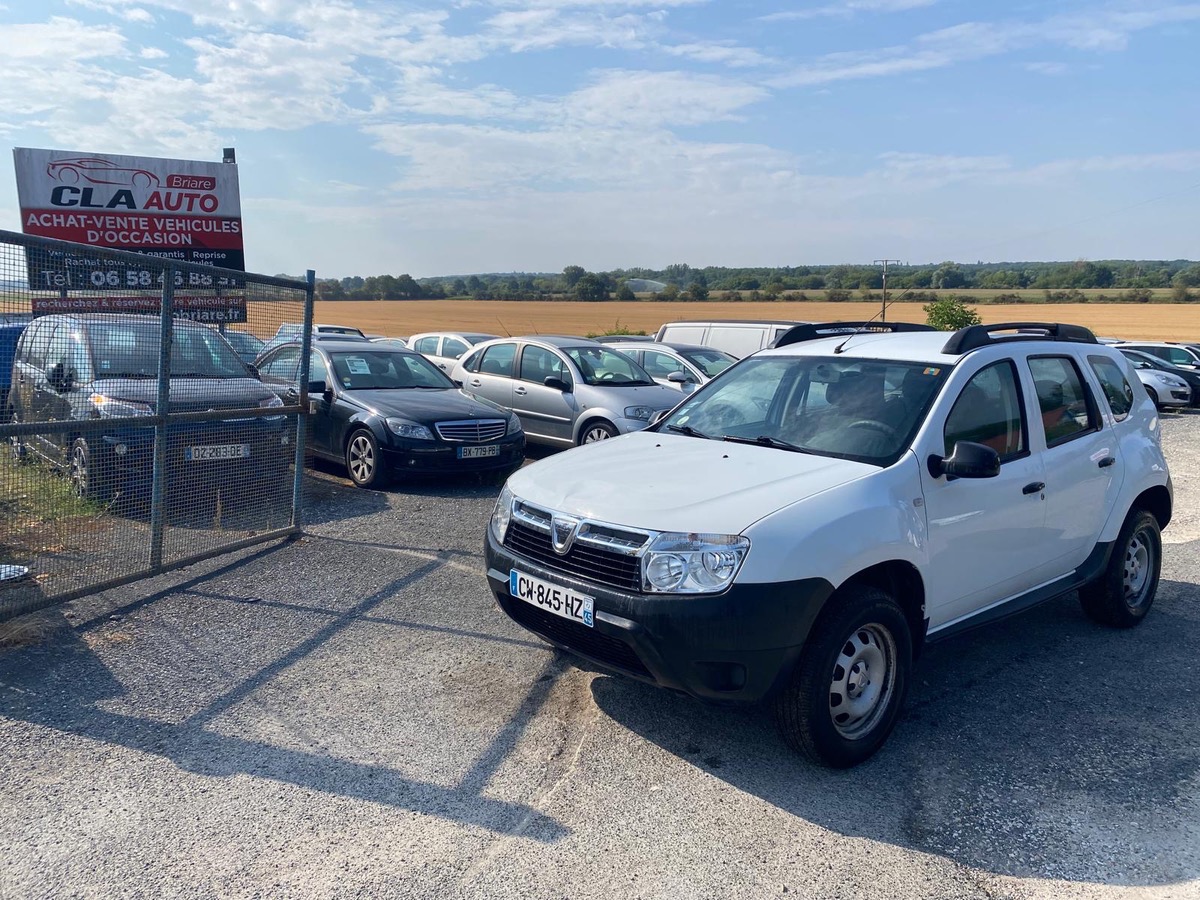 Dacia Duster 1.5 dci 90cv 1ère main bon état 06/2013