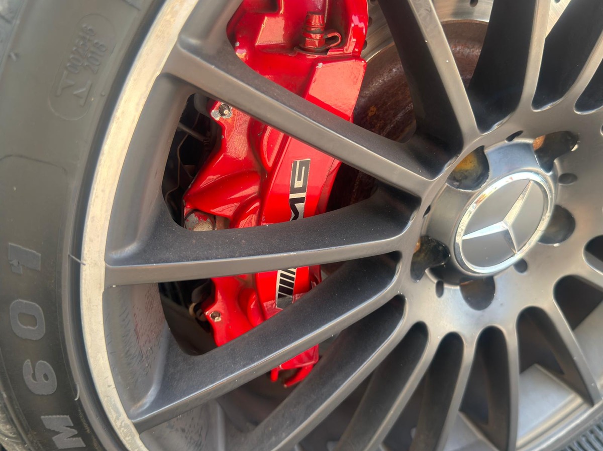 MERCEDES CLASSE C 63 AMG  Pack PP