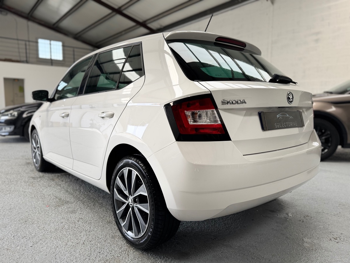 Skoda Fabia 1.0 MPI 60ch Drive Greentec / CarPlay