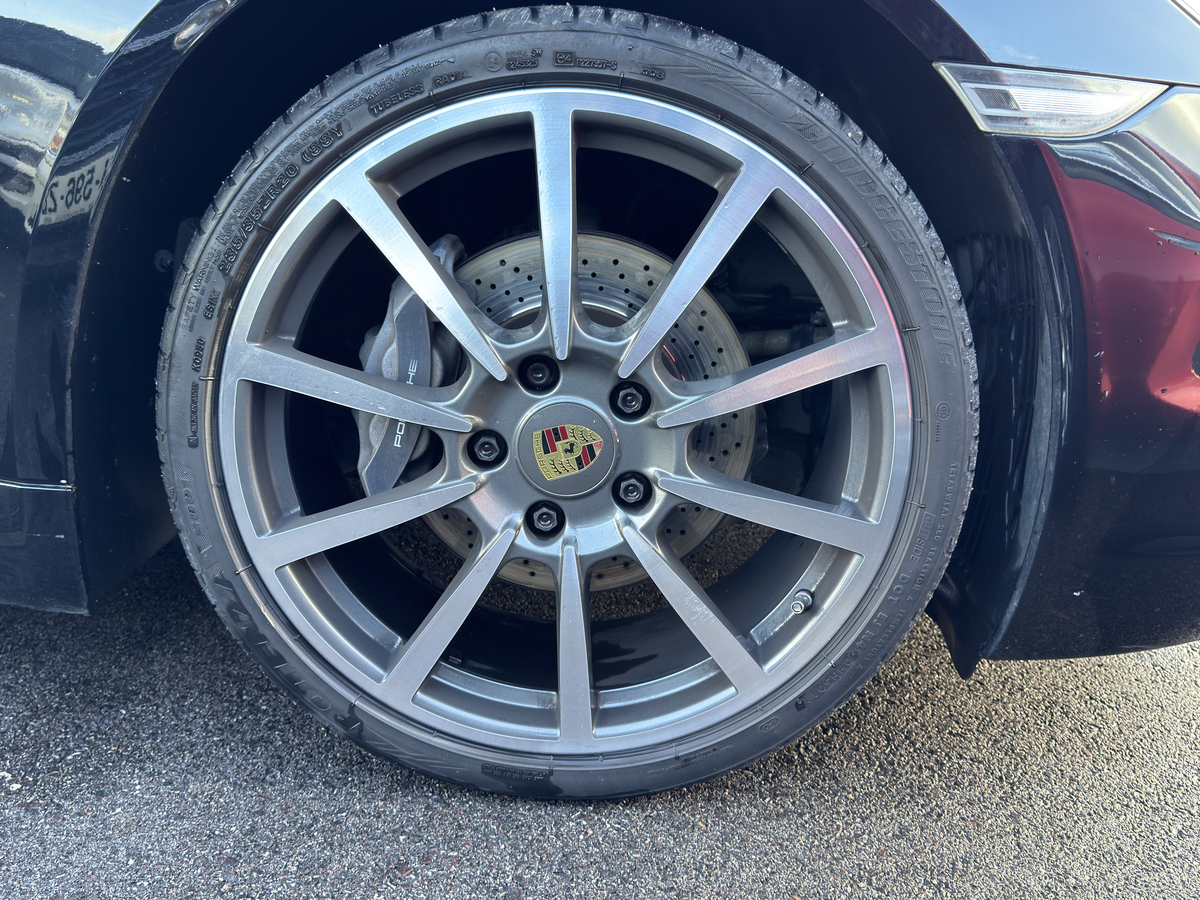 Porsche 718 2.0 PDK 300ch Boxster